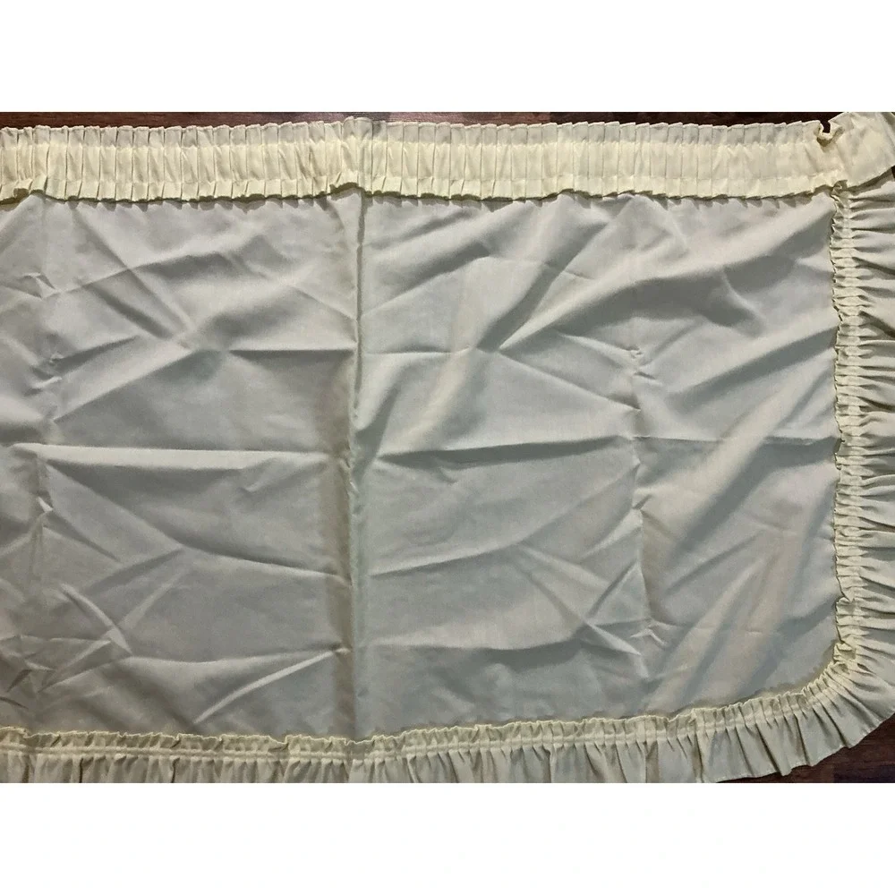 Pair Of SEARS Country Farmhouse Light Yellow Ruffled Cafe Curtain Panels 41 X 23